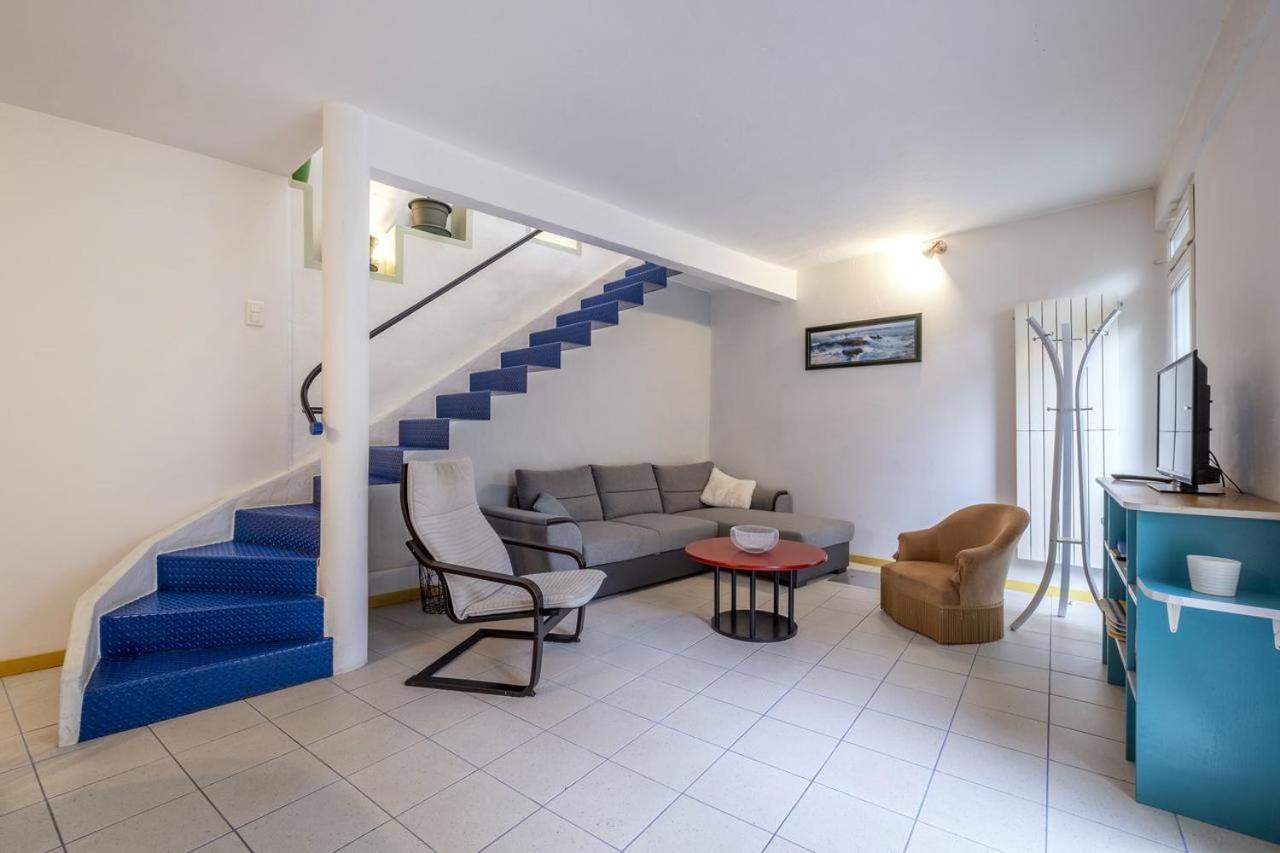 Apartamento Les Volets Bleus T3 De 80 M2 Patio Privatif Rochefort  Exterior foto